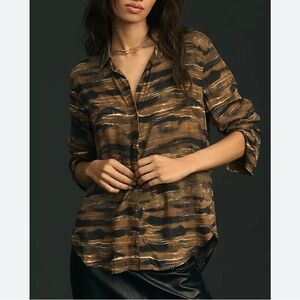 Cloth & Stone/Anthropologie Printed Button Down Shirt. NWT
